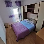 Toni Apartment *
