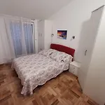 Apartment Toni Primošten