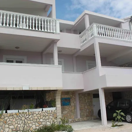 Toni 公寓 普利莫顿