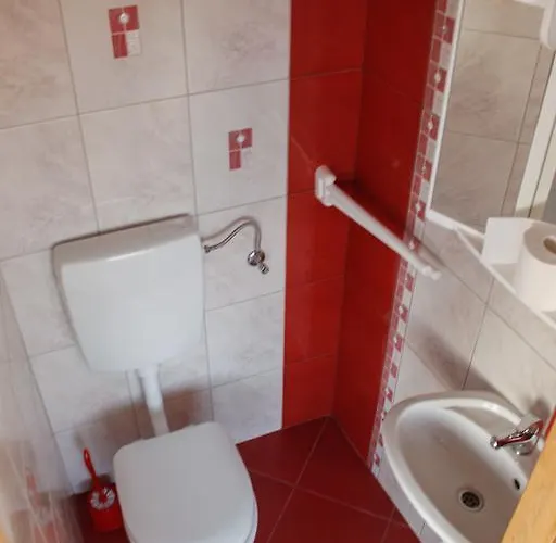 Toni Apartamento Primošten