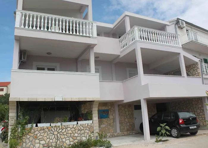 Toni Apartamento Primošten